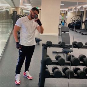 Meet your Posher, Alejandro